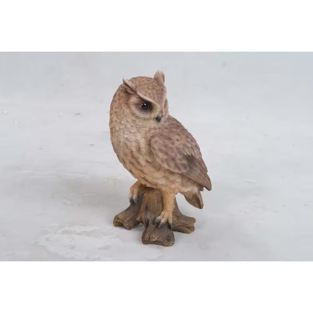Screech Owl on Stump Garden Statue