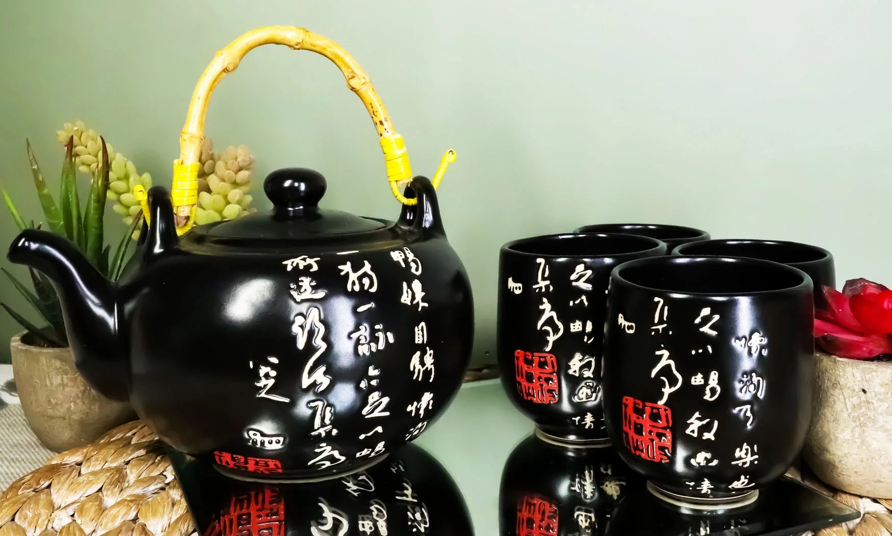 Chinese Calligraphy Black Glazed Porcelain 27Oz Tea Pot with 4 Cups Set Teapot